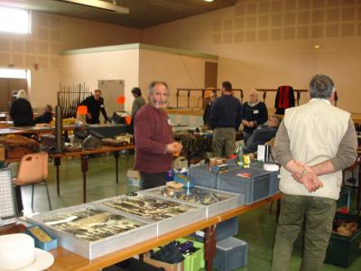 BOURSE AUX ARMES MARS 2011 (5)